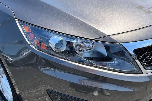 Used 2011 Kia Optima EX FWD image 26