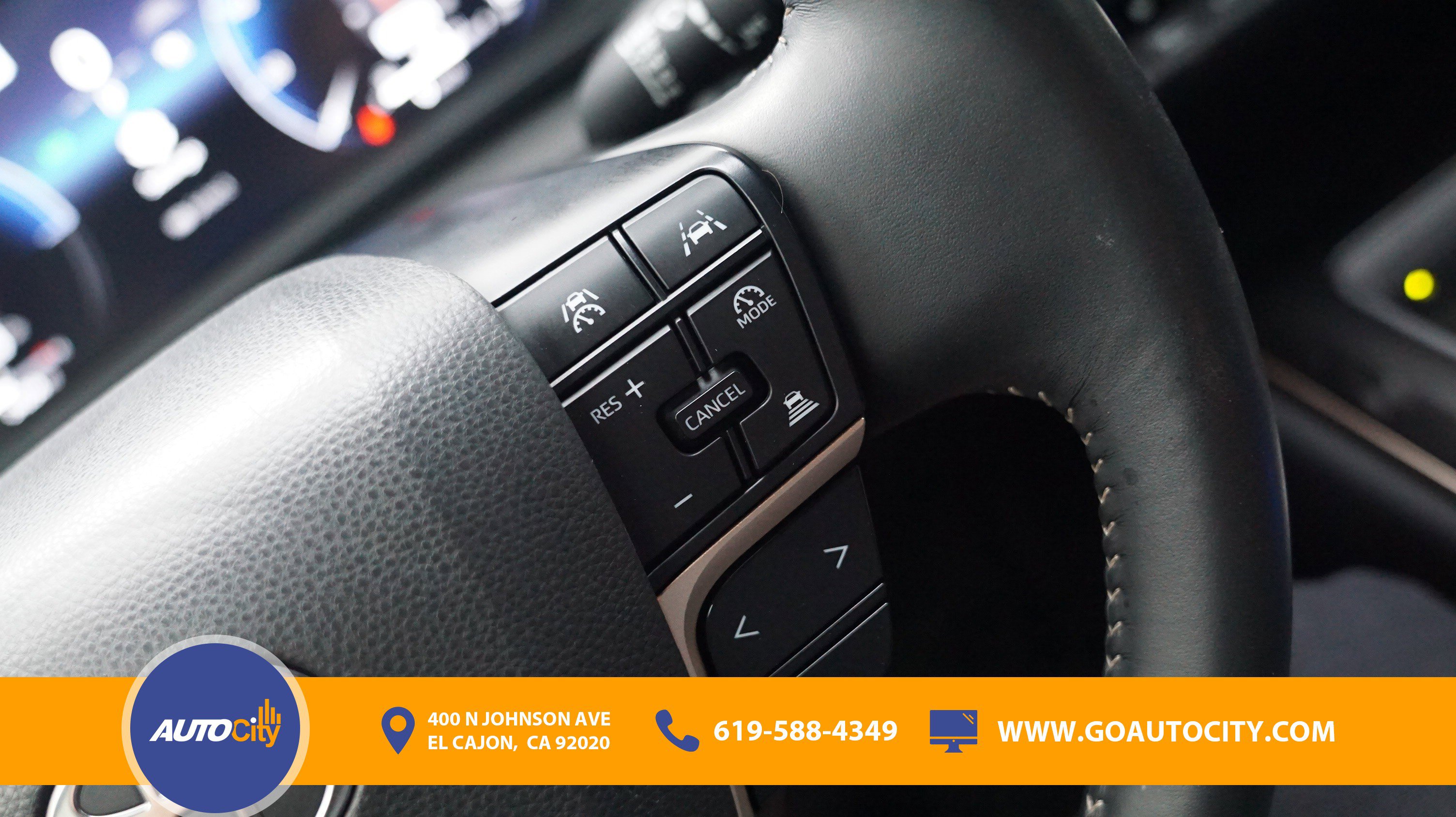 Used 2024 Toyota Crown XLE AWD/4WD image 22