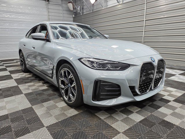 Used 2023 BMW i4 eDrive40 w/ M Sport Package RWD image 5