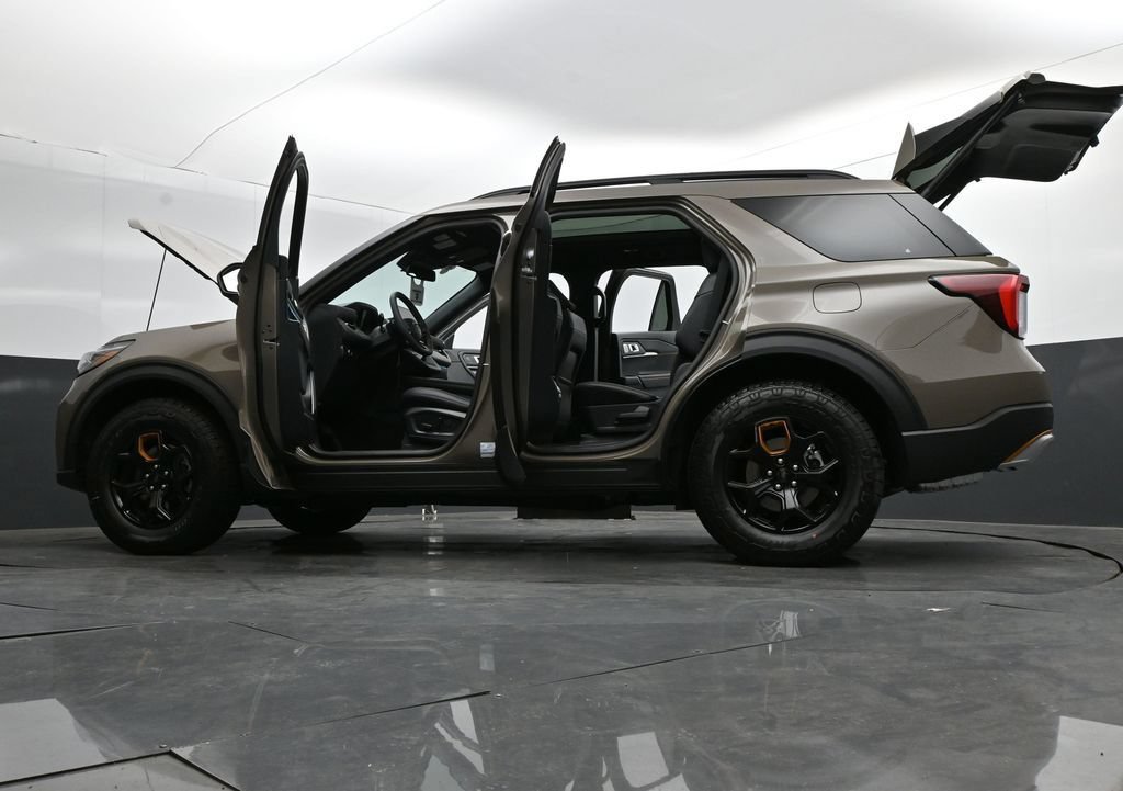 New 2026 Ford Explorer Tremor w/ Tremor Ultimate Package AWD/4WD image 33