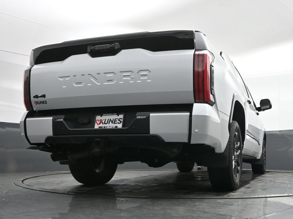 Used 2024 Toyota Tundra Platinum AWD/4WD image 38
