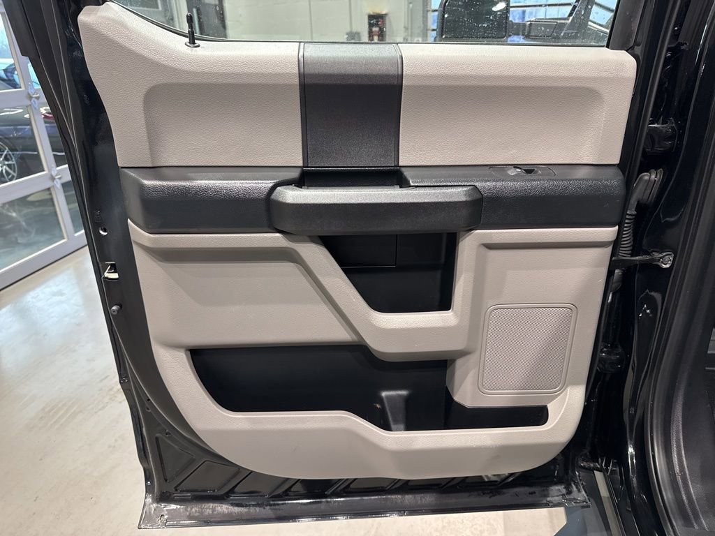 Used 2019 Ford F350 XL w/ Power Equipment Group image 27