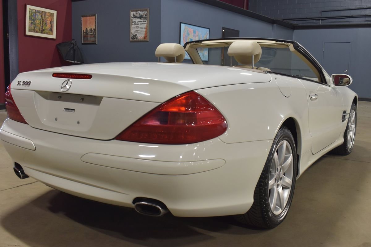 Used 2004 Mercedes-Benz SL 500 w/ Comfort Pkg image 10