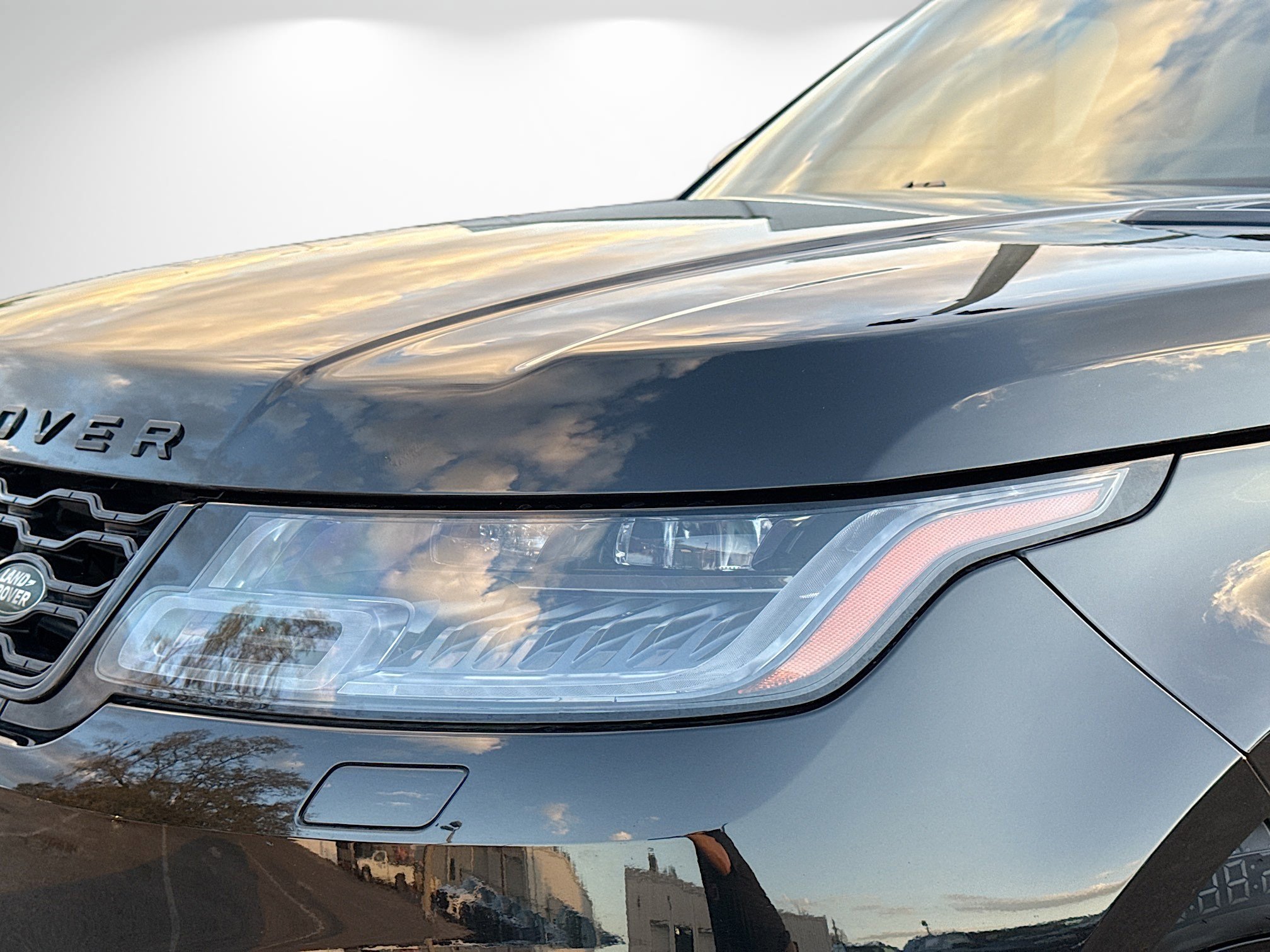 Used 2022 Land Rover Range Rover Sport HSE Silver Edition image 9