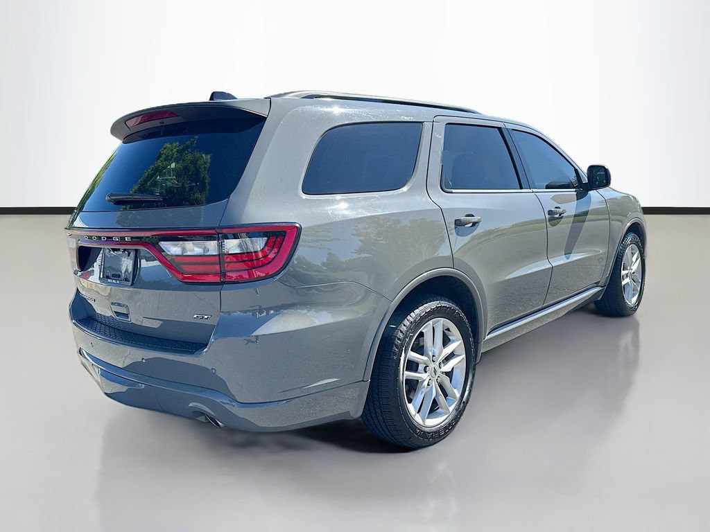 Used 2024 Dodge Durango GT RWD image 9