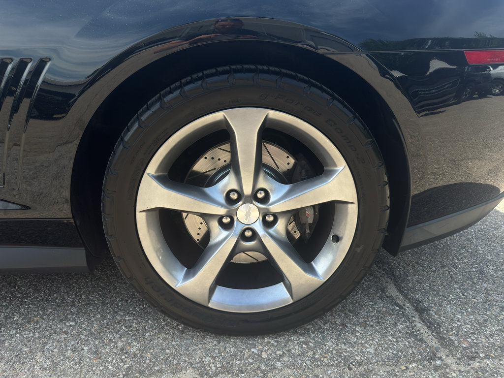 Used 2013 Chevrolet Camaro ZL1 RWD image 9