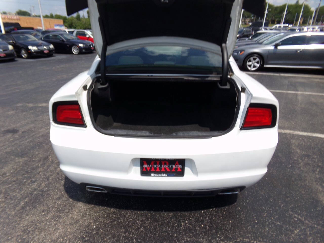 Used 2014 Dodge Charger SE RWD image 20