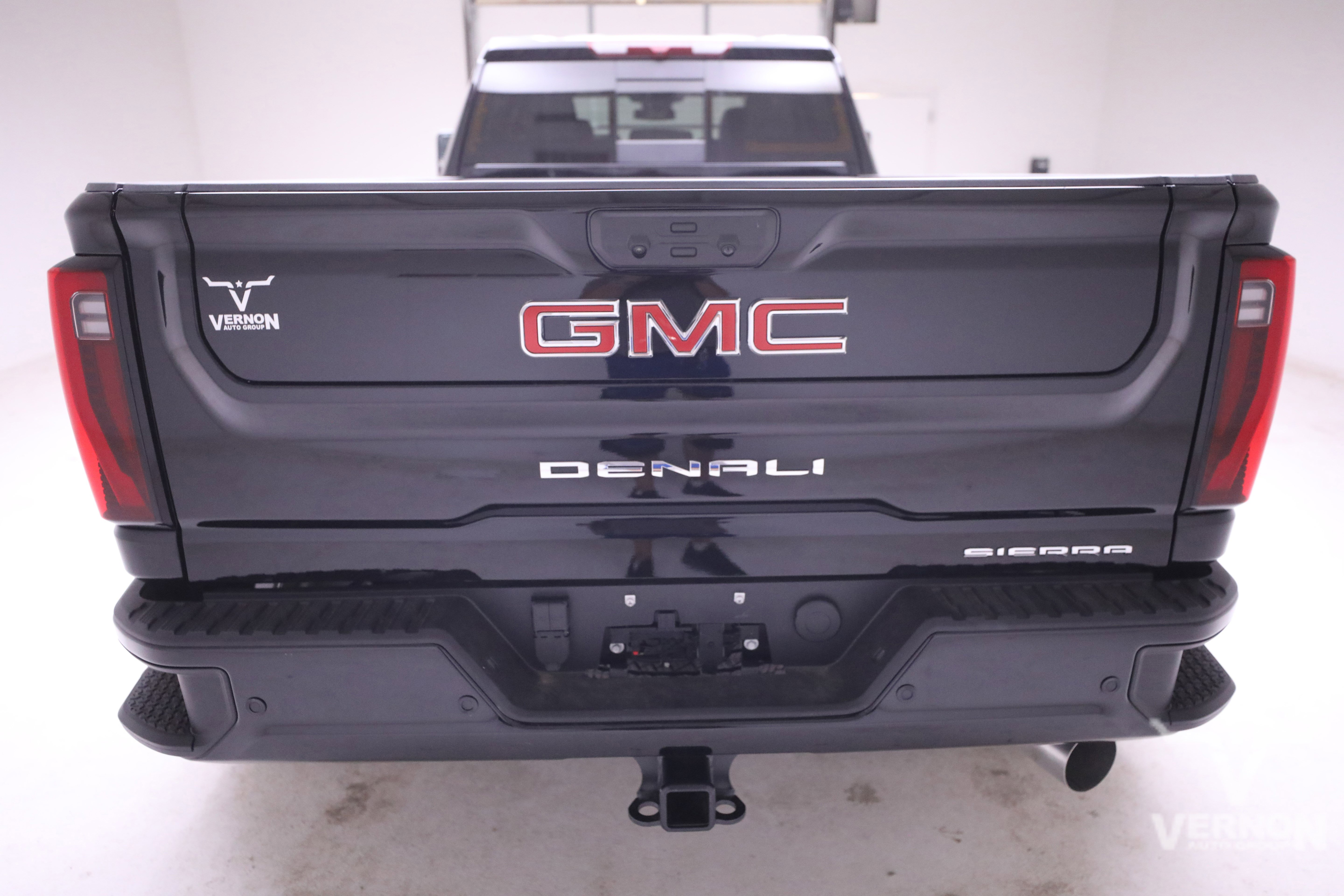 New 2026 GMC Sierra 3500 Denali image 4
