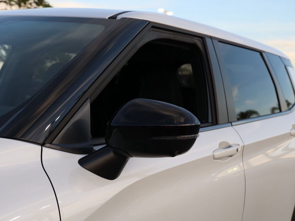 New 2026 Nissan Rogue SL image 12