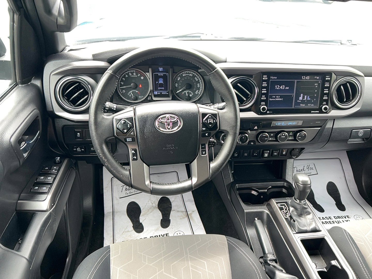 Used 2023 Toyota Tacoma TRD Off-Road w/ Technology Package AWD/4WD image 14