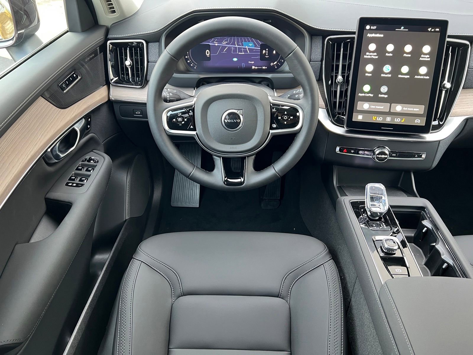 New 2026 Volvo XC90 B6 Plus w/ Protection Package Premier image 22