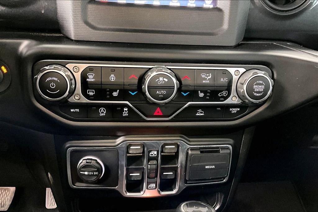Used 2021 Jeep Wrangler Unlimited Sport image 29