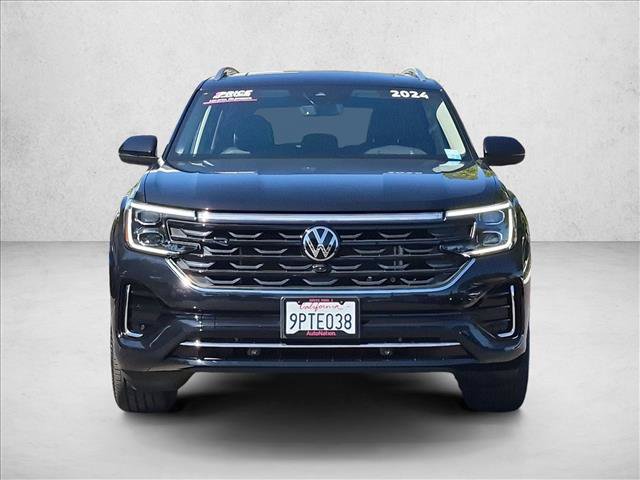 Used 2024 Volkswagen Atlas SEL Premium R-Line AWD/4WD image 2