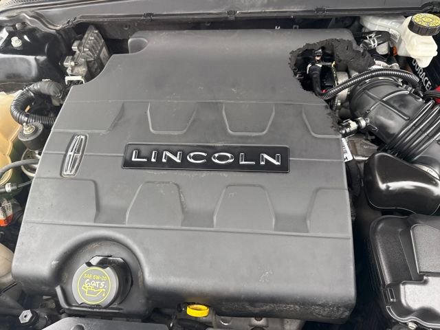 Used 2018 Lincoln Continental Premiere image 37