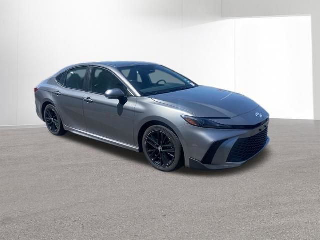 Used 2025 Toyota Camry SE FWD image 10