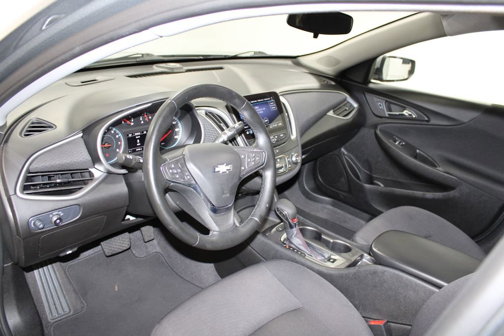 Used 2024 Chevrolet Malibu RS image 21