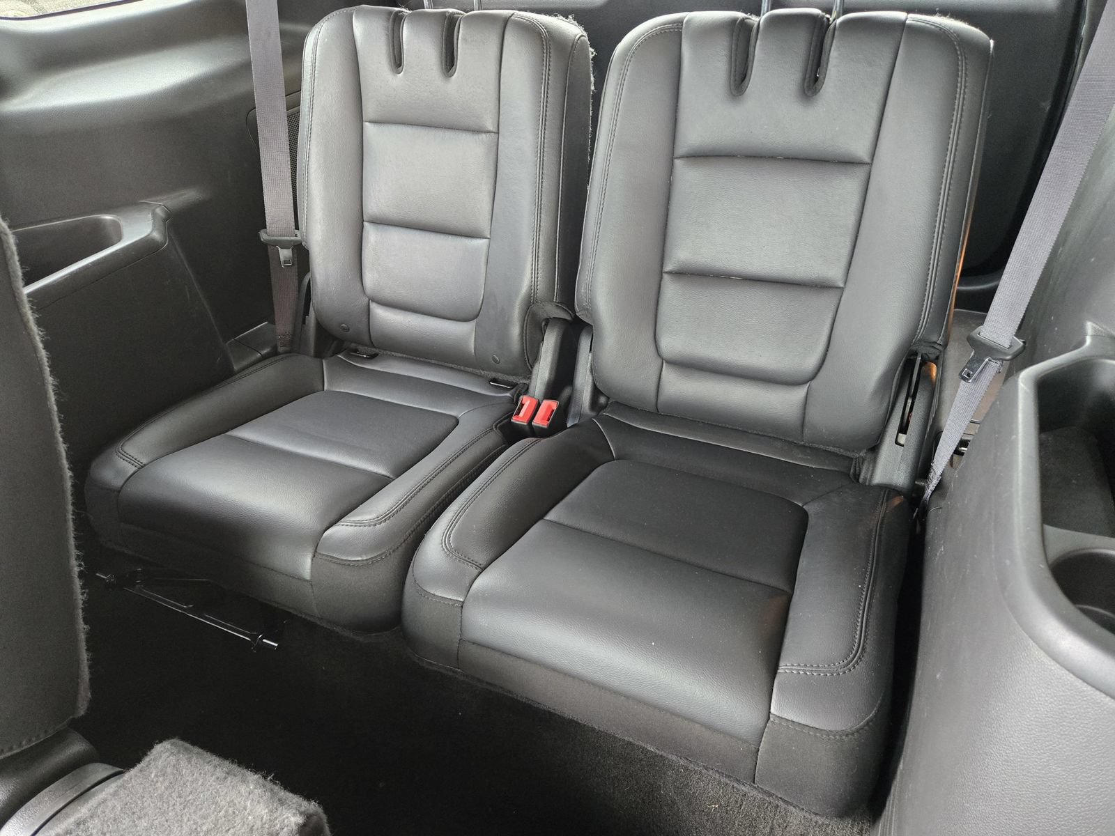 Used 2015 Ford Explorer Limited FWD image 30