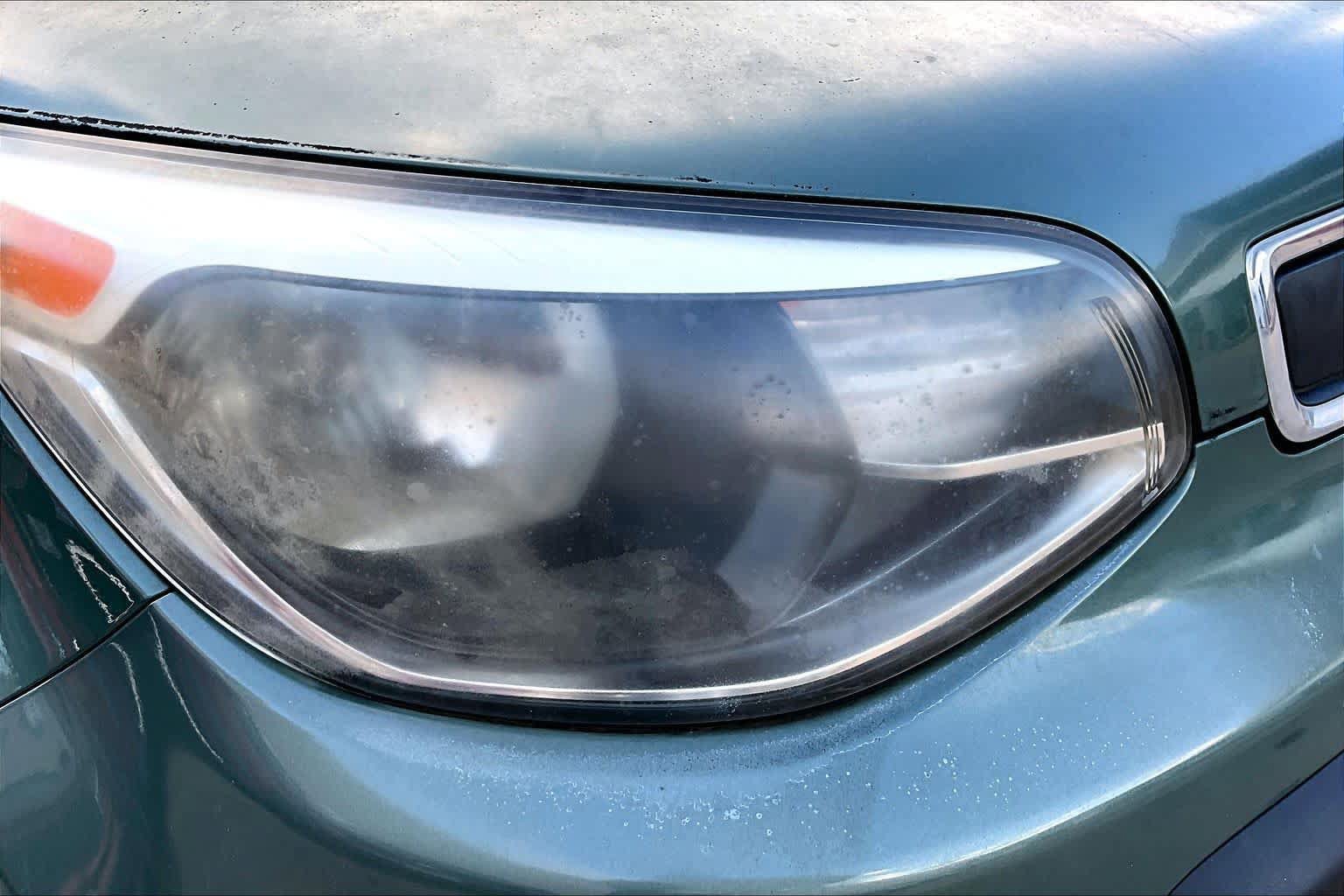 Used 2014 Kia Soul FWD image 25