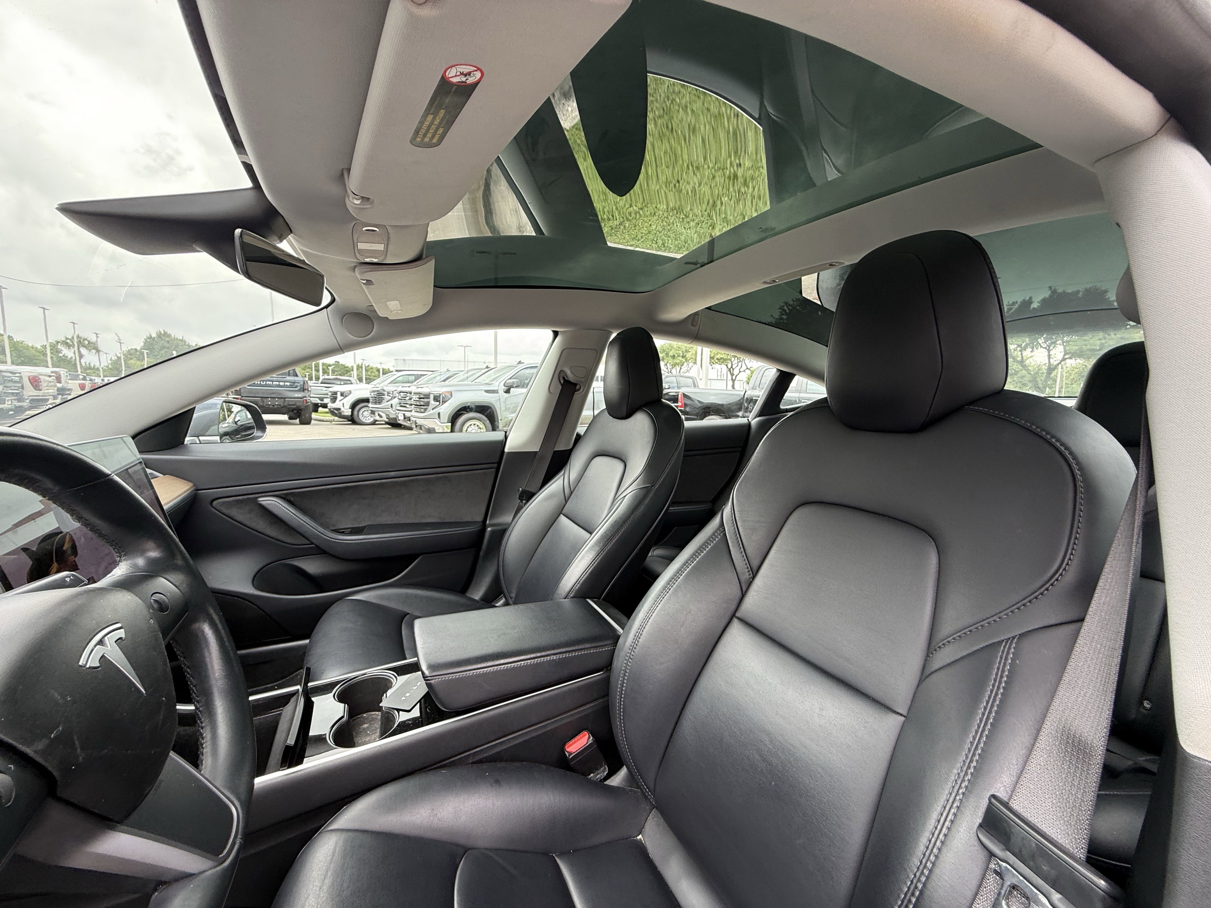 Used 2018 Tesla Model 3 Long Range RWD image 25