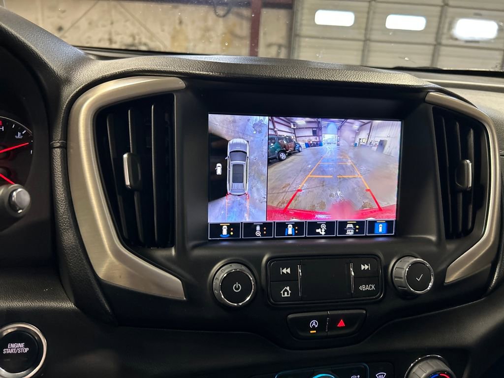 Used 2022 GMC Terrain Denali w/ Denali Premium Package image 19