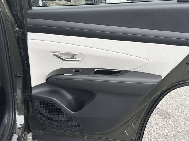 New 2026 Hyundai Tucson Limited image 16