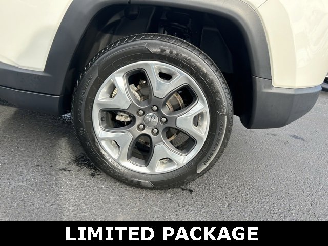 Used 2019 Jeep Compass Limited image 10