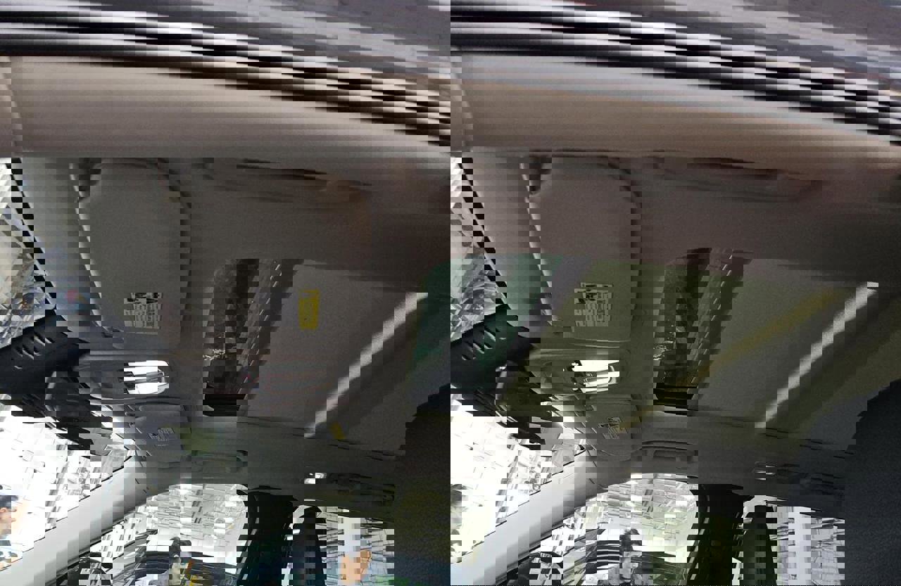 Used 2023 Volvo XC90 T8 Plus w/ Protection Package image 13