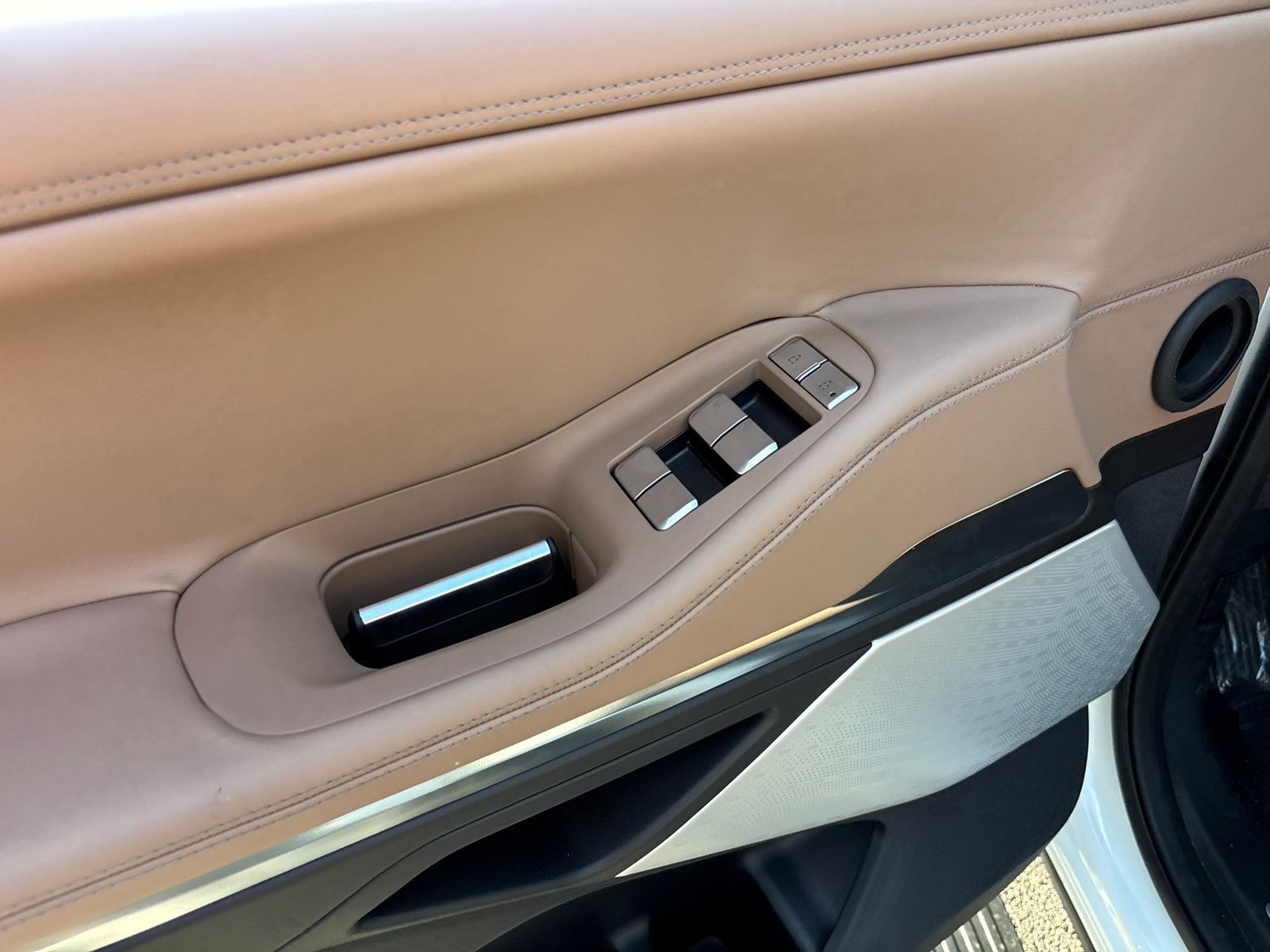 New 2027 Lincoln Navigator Black Label AWD/4WD image 12