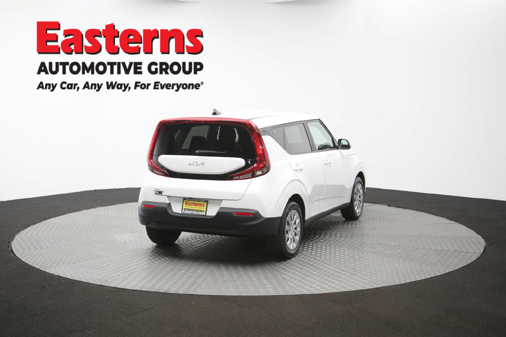 Used 2022 Kia Soul LX FWD image 42