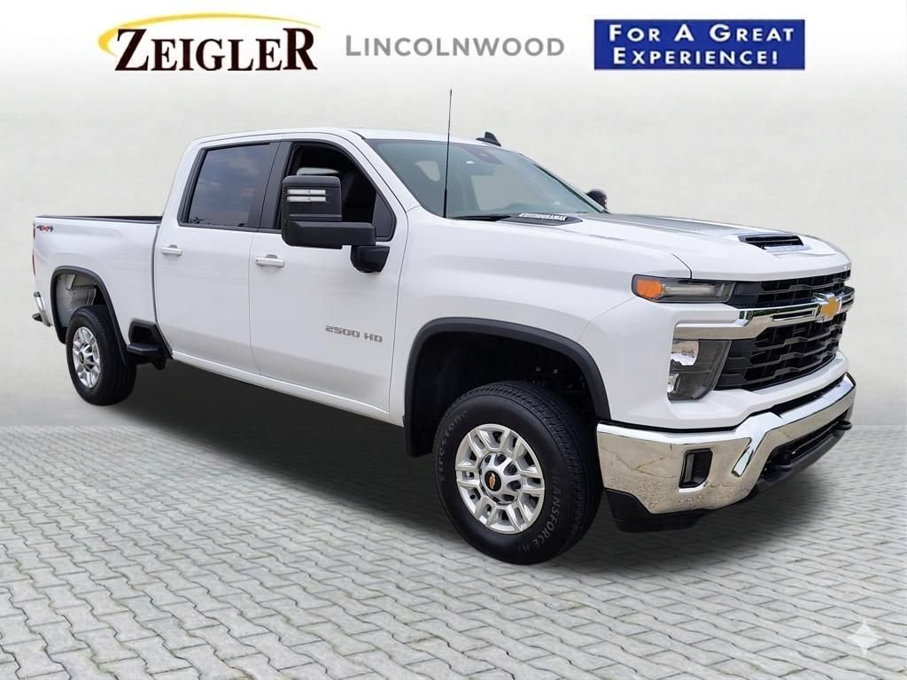 Used 2025 Chevrolet Silverado 2500 LT w/ Convenience Package AWD/4WD video 3