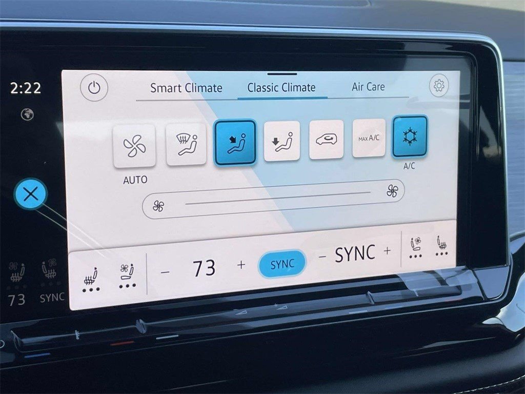 New 2026 Volkswagen Atlas Cross Sport SE FWD image 31