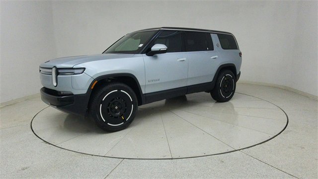 Used 2025 Rivian R1S Adventure image 68