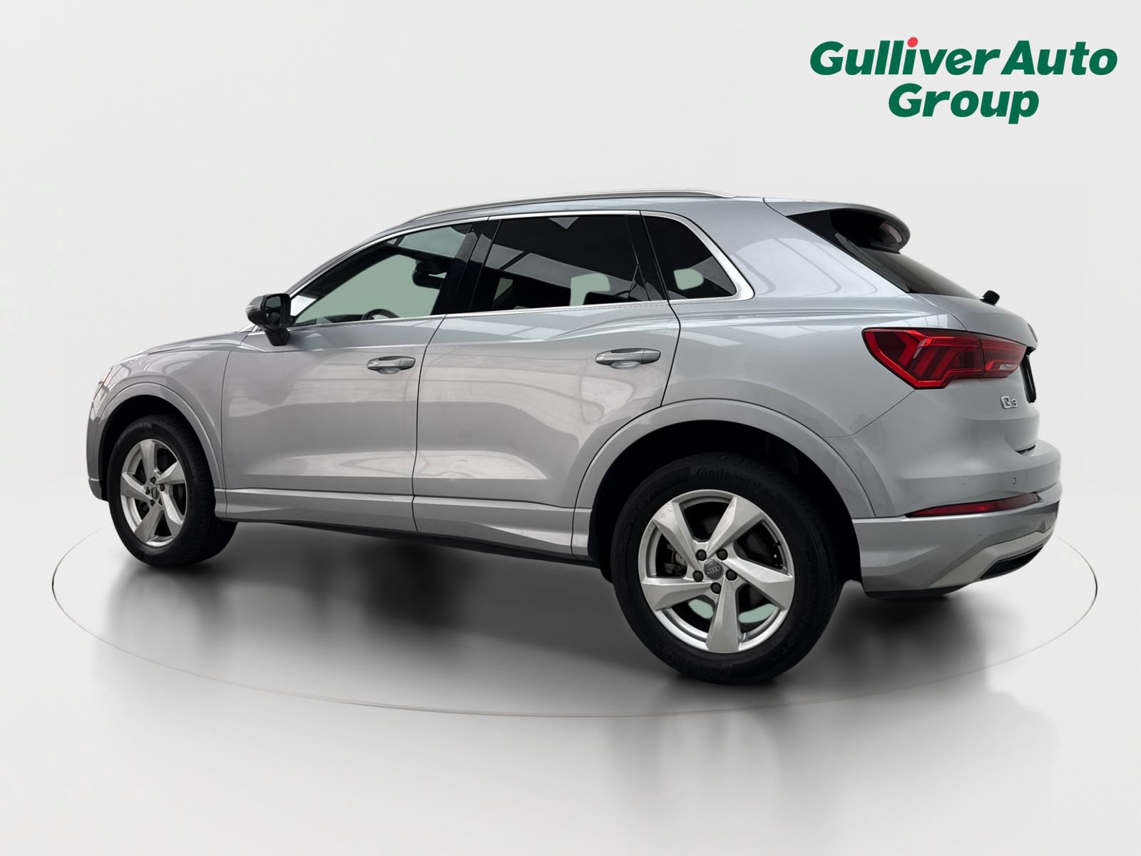 Used 2020 Audi Q3 2.0T Premium w/ Convenience Package AWD/4WD image 4