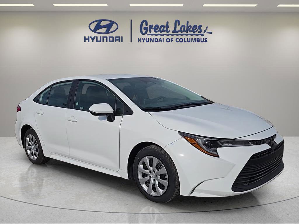 Used 2024 Toyota Corolla LE FWD image 7