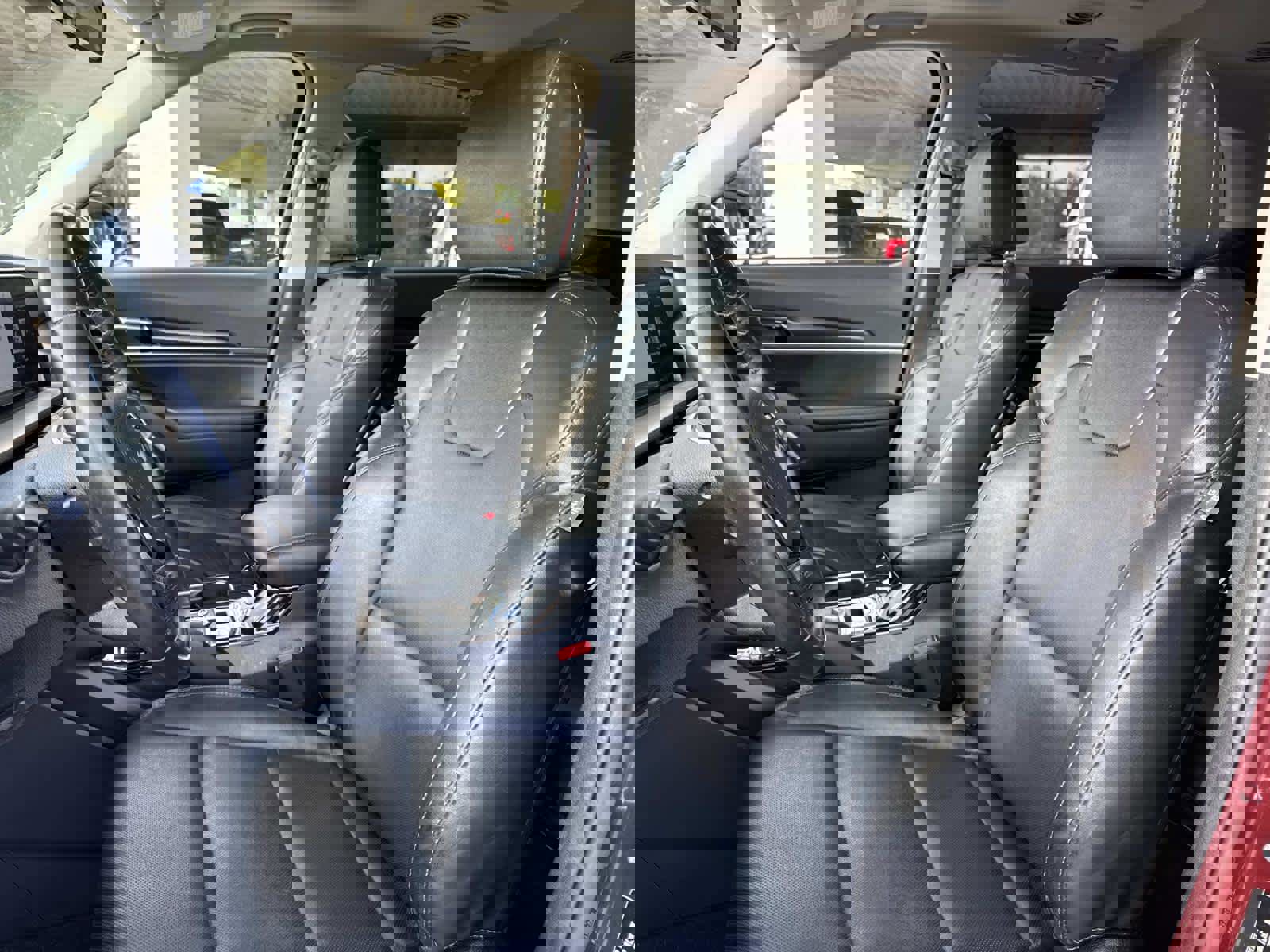 Used 2023 Kia Telluride S w/ S Sunroof Package image 32