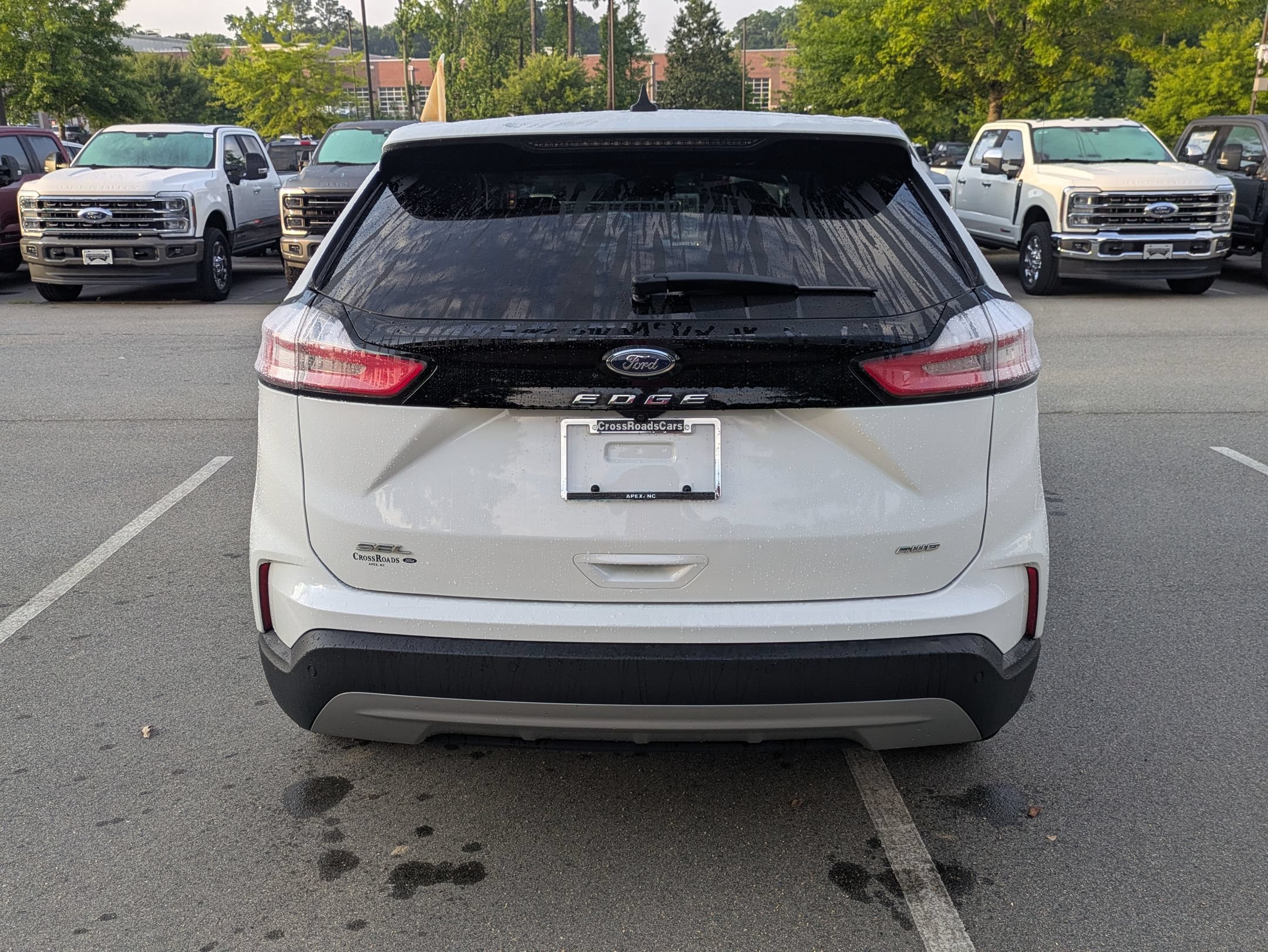 Used 2024 Ford Edge SEL w/ Convenience Package AWD/4WD image 5