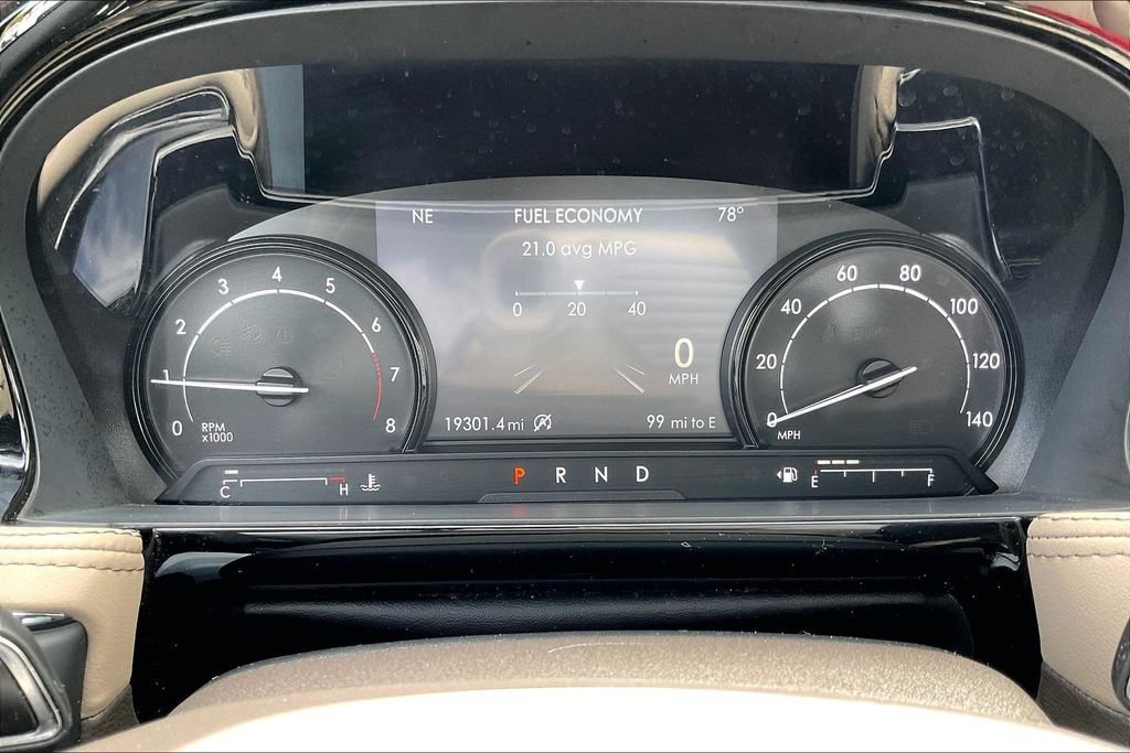 Used 2022 Lincoln Corsair FWD w/ Premium Package image 15
