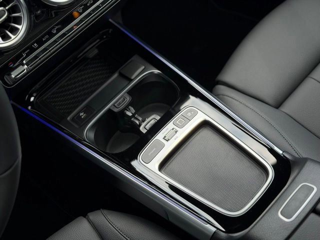 Used 2026 Mercedes-Benz GLB 250 4MATIC image 40