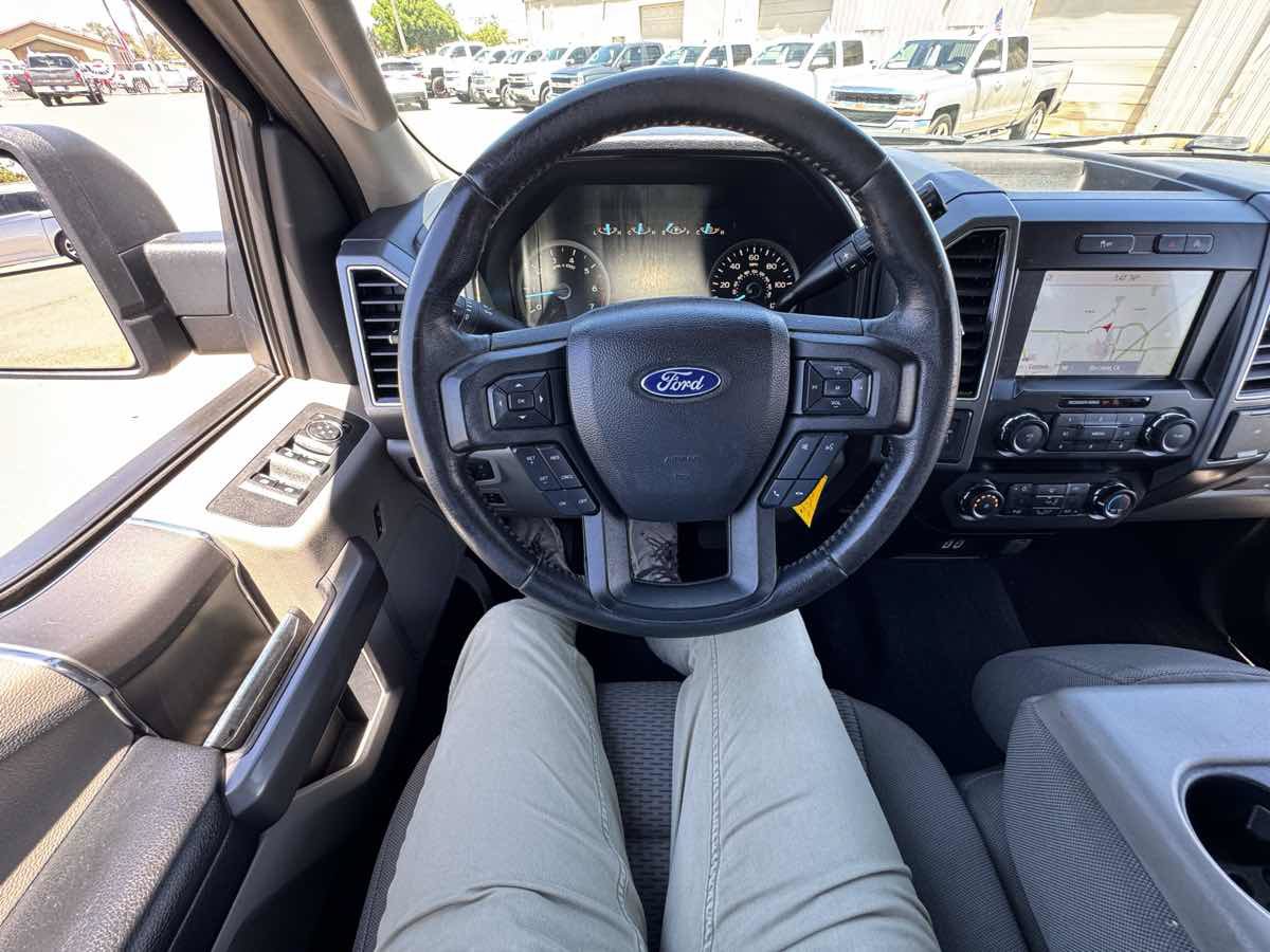 Used 2020 Ford F150 XLT w/ Equipment Group 302A Luxury AWD/4WD image 32