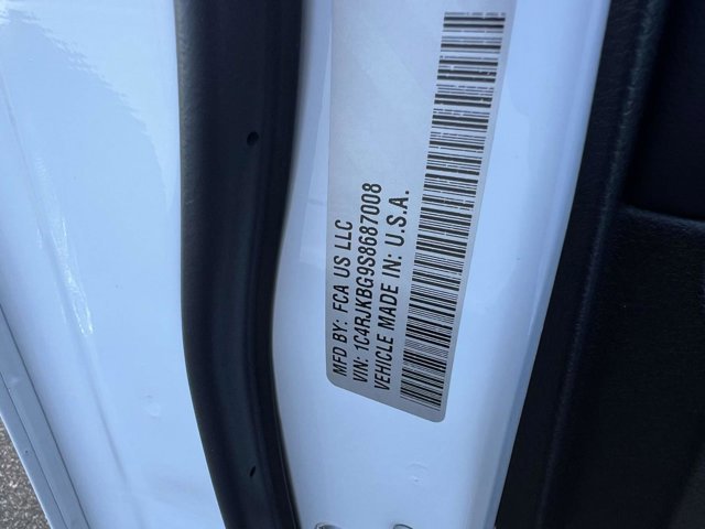 Used 2025 Jeep Grand Cherokee L Limited image 18