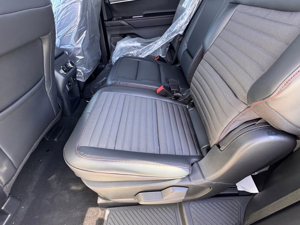 New 2026 Ford Explorer ST-Line image 25