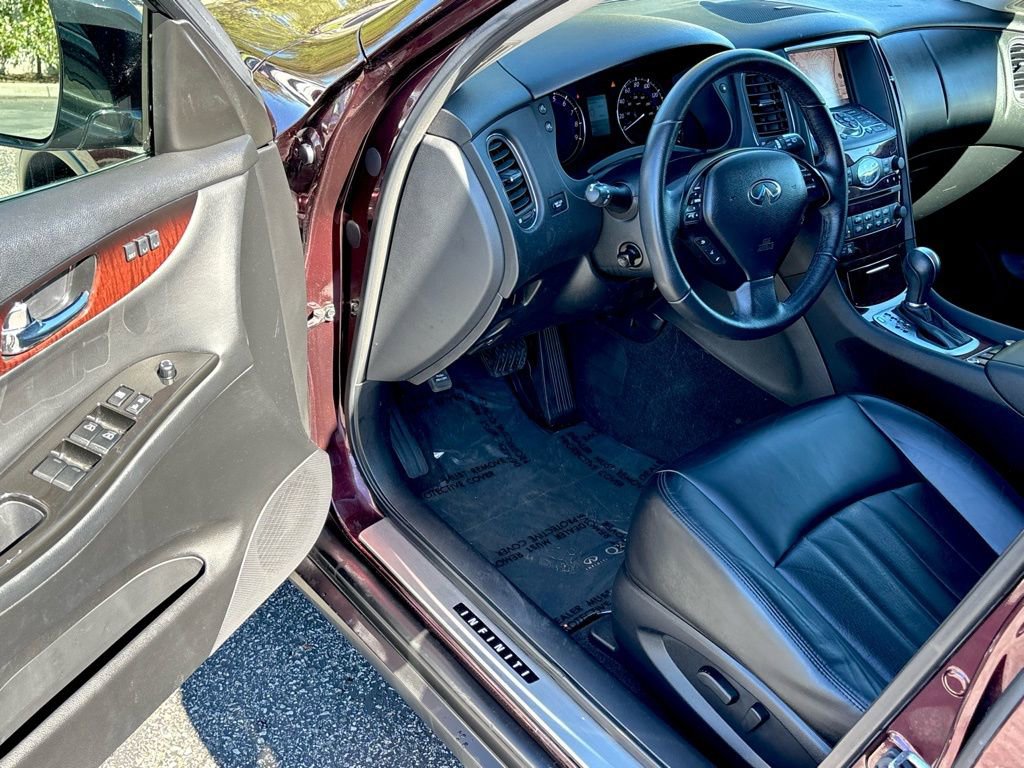 Used 2016 INFINITI QX50 2WD w/ Premium Plus Package image 15