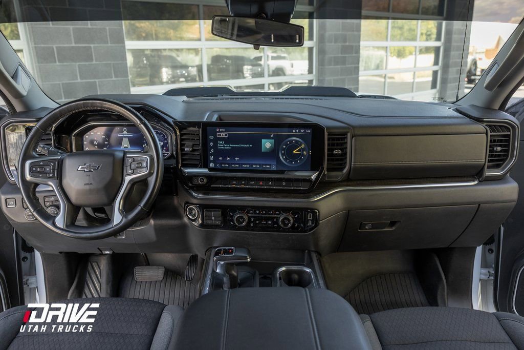 Used 2023 Chevrolet Silverado 1500 LT Trail Boss w/ Protection Package image 32