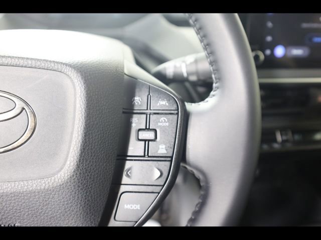 Used 2025 Toyota Prius LE image 25