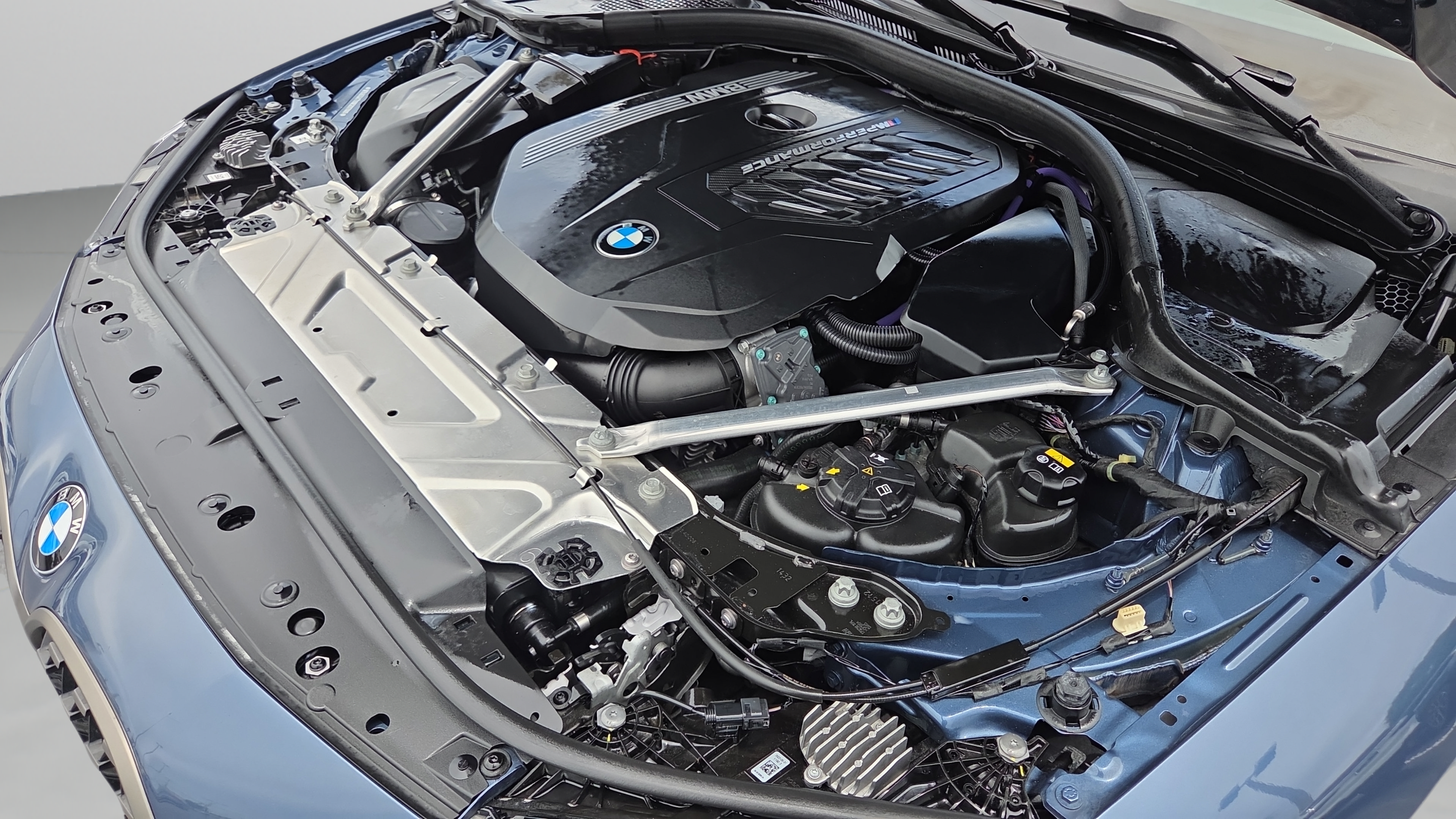 Used 2022 BMW M440i Convertible w/ Premium Package RWD image 18