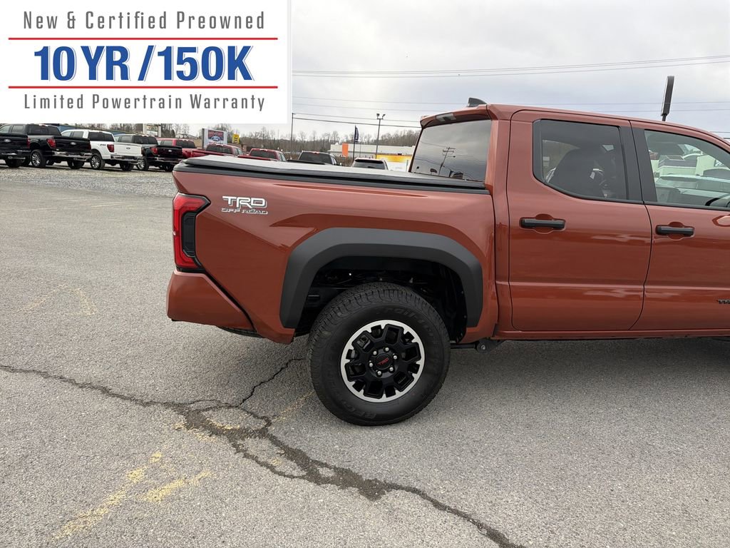 Used 2025 Toyota Tacoma TRD Off-Road image 6