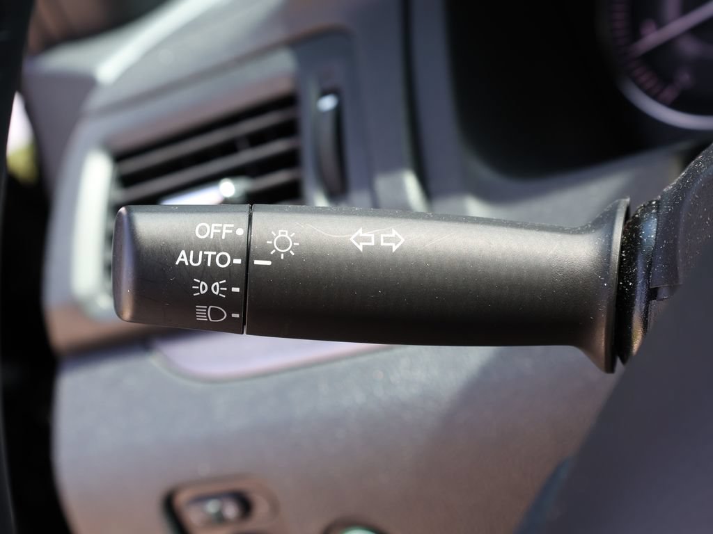 Used 2025 Honda Passport EX-L image 40