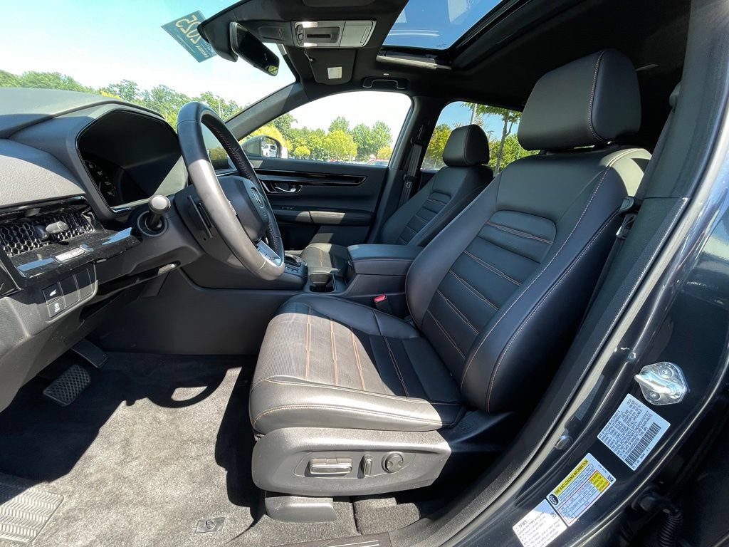 Used 2025 Honda CR-V Sport Touring image 27