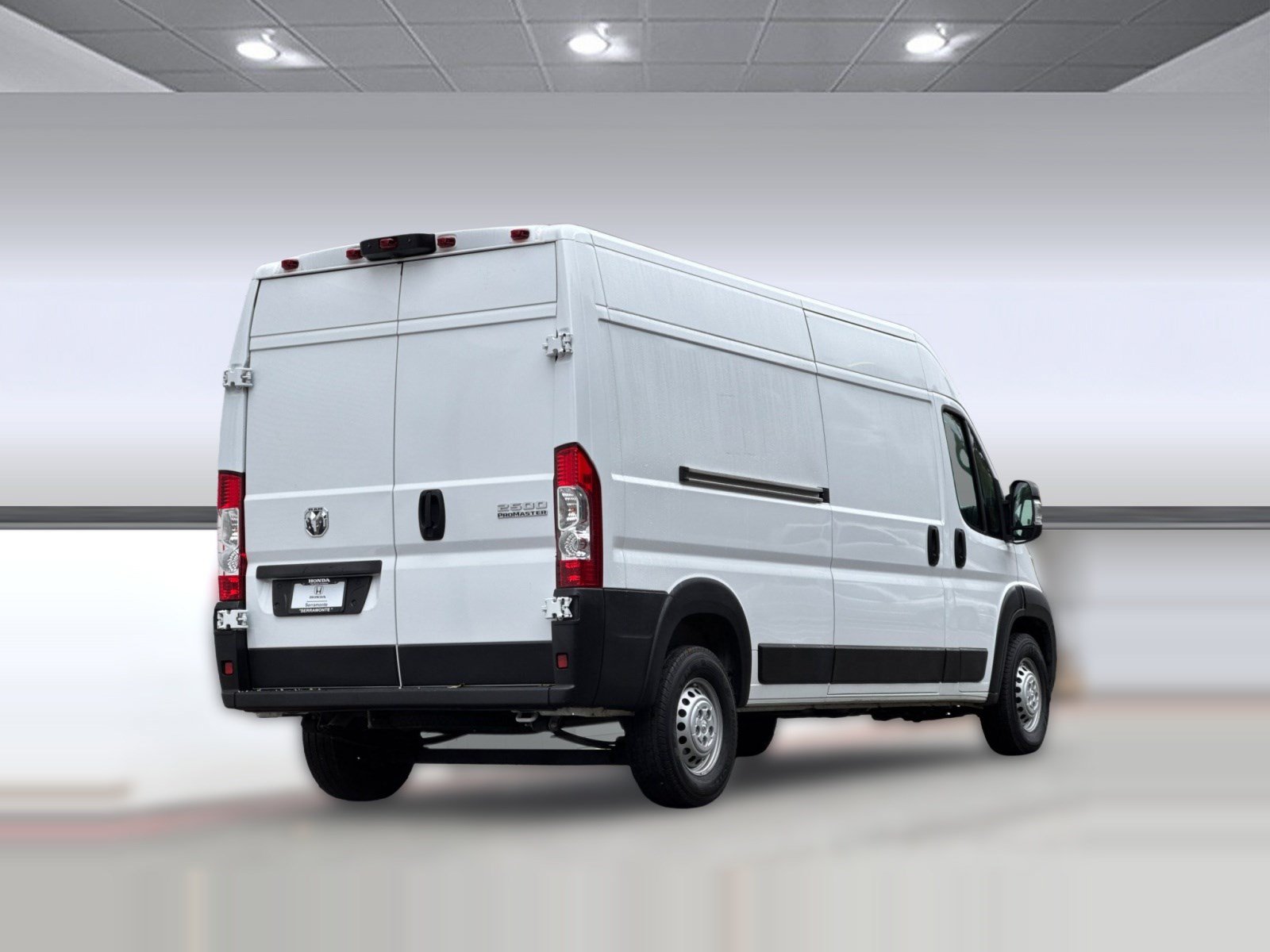 Used 2025 RAM ProMaster 2500 w/ Convenience Group FWD image 8