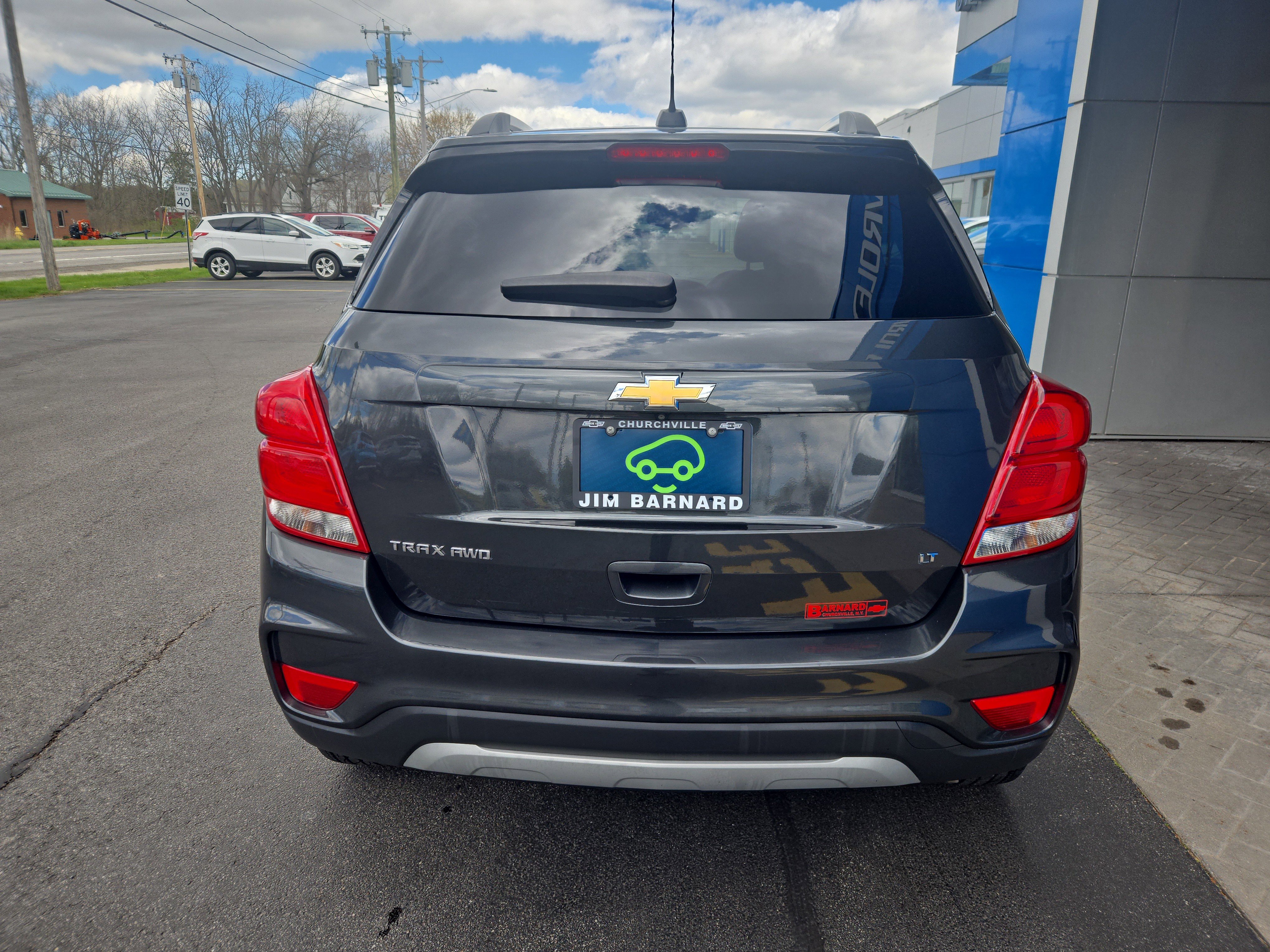 Used 2019 Chevrolet Trax LT w/ LT Convenience Package AWD/4WD image 9